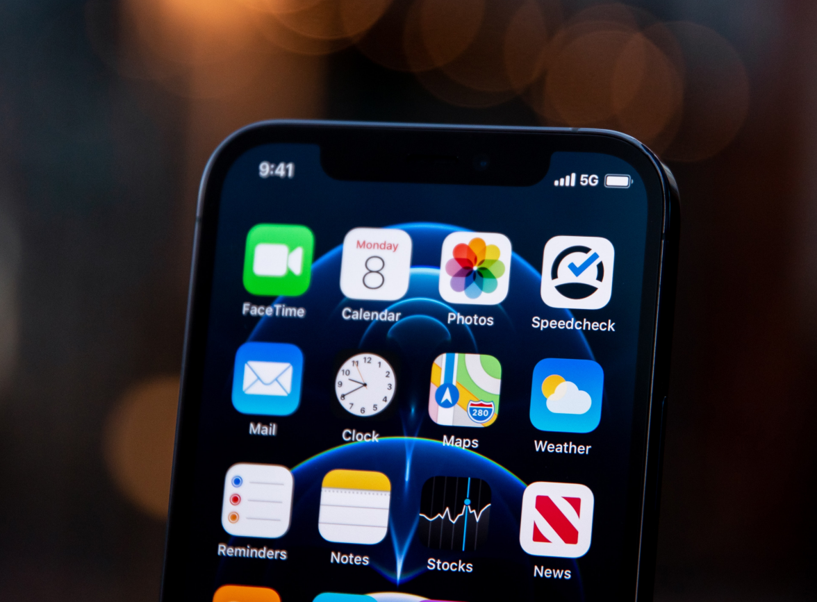 武都苹果手机维修分享为什么 iPhone 12 在冬季会自动关机 